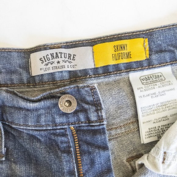 Levi's Signature Skinny Jeans - Picture 7 of 10